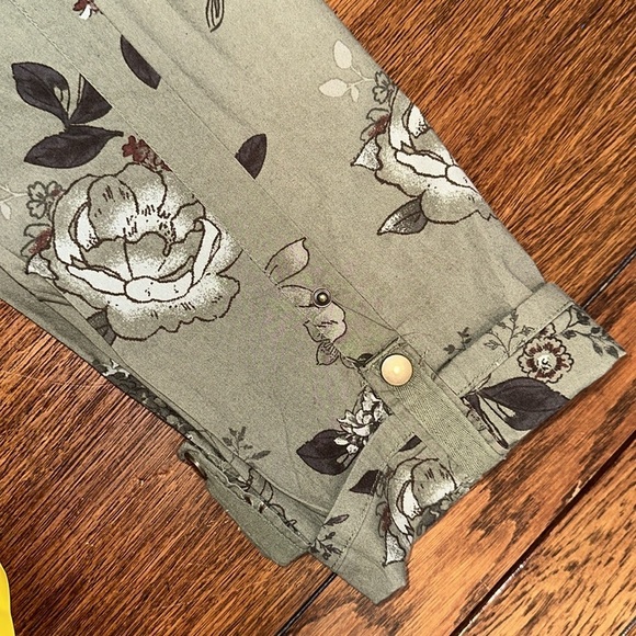 Democracy Floral Ankle Pants - Olive and Brown - Picture 5 of 9